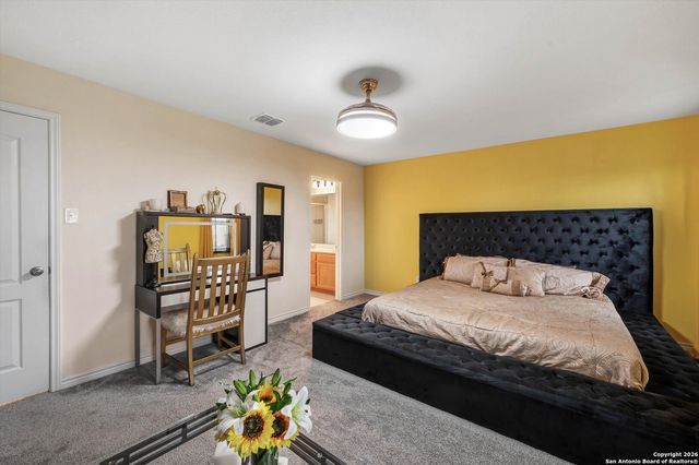 8266 Phantom, San Antonio, TX 78253