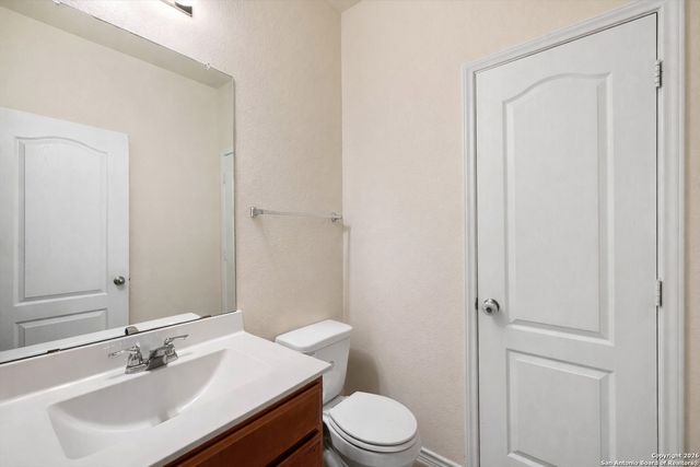 8266 Phantom, San Antonio, TX 78253