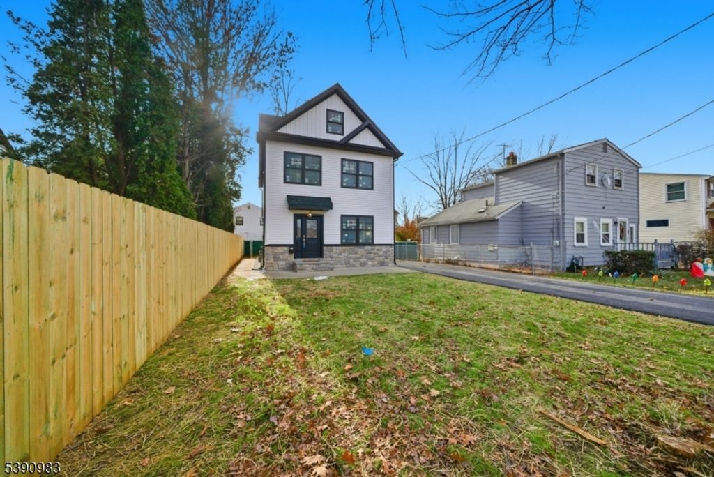 10 Buena Rd, Parsippany-troy Hills Twp., NJ 07054