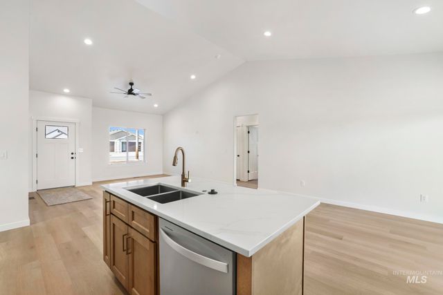 2014 Regan St, Jerome, ID 83338