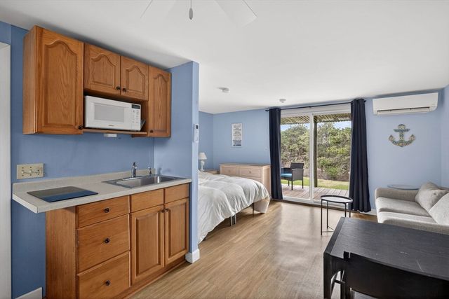 132 Shore Road, Unit 15, Truro, MA 02652