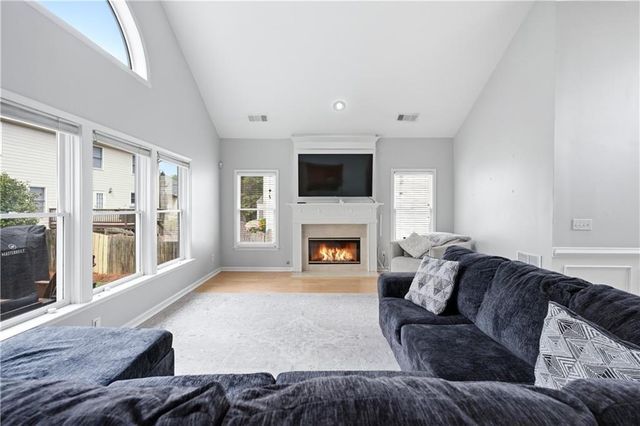 3335 Hidden Trail Road SE, Smyrna, GA 30082