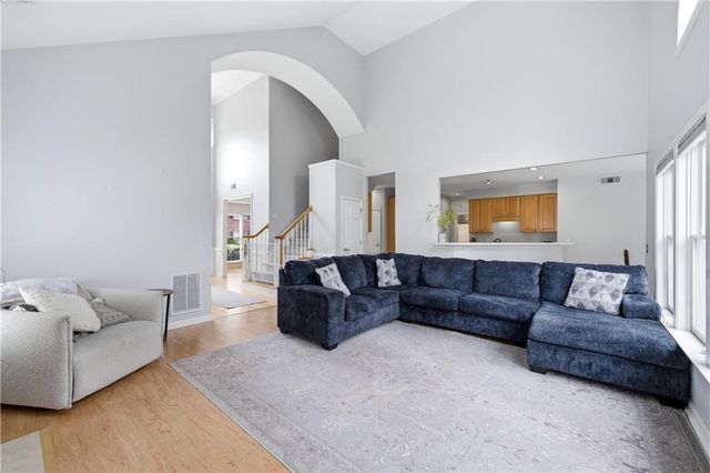 3335 Hidden Trail Road SE, Smyrna, GA 30082