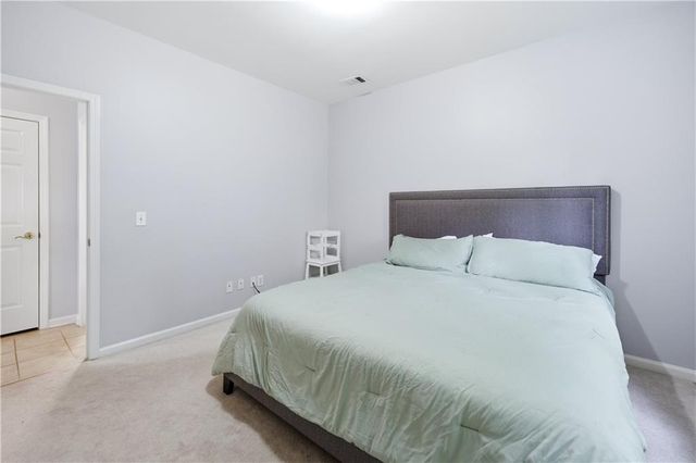 3335 Hidden Trail Road SE, Smyrna, GA 30082