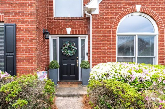 3335 Hidden Trail Road SE, Smyrna, GA 30082