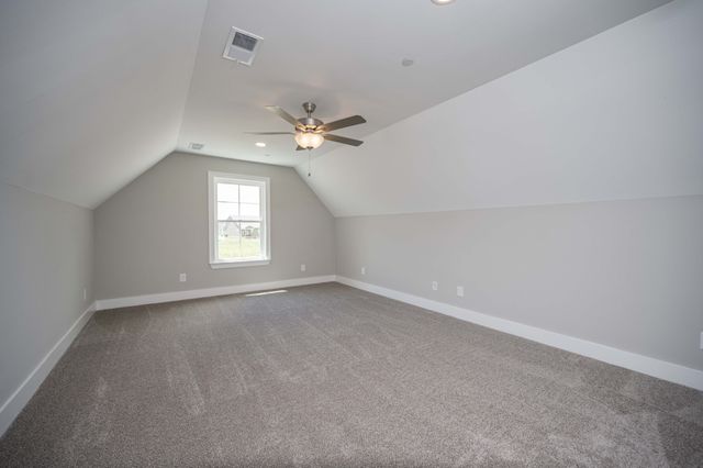 10111 Forkhorn Ln, Bell Buckle, TN 37020