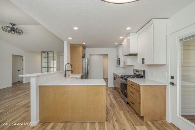 2715 W BROADMOORE DR, Hayden, ID 83835