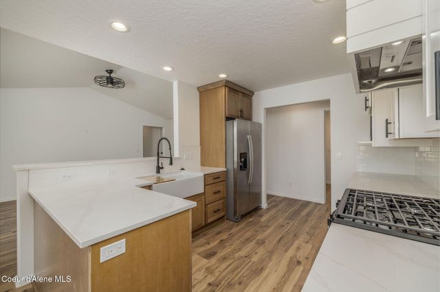 2715 W BROADMOORE DR, Hayden, ID 83835