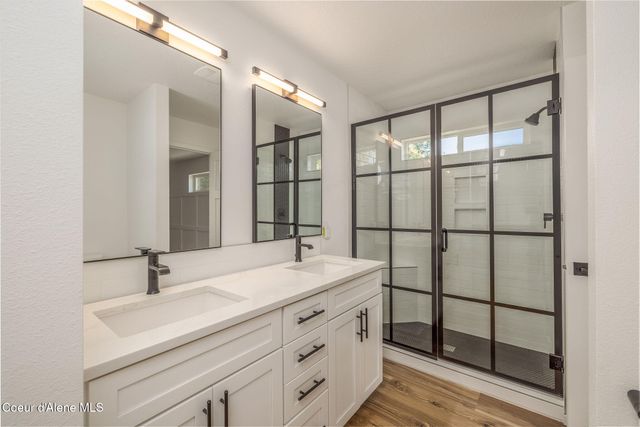 2715 W BROADMOORE DR, Hayden, ID 83835