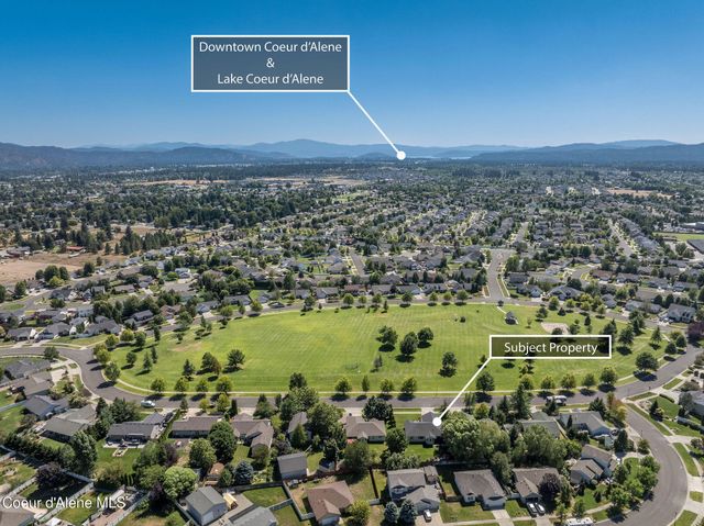 2715 W BROADMOORE DR, Hayden, ID 83835