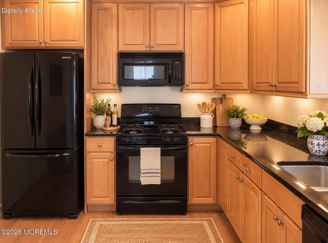 235 Sophee Lane, Lakewood, NJ 08701