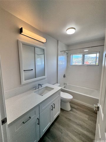 746 Makaleka Avenue 501, Honolulu, HI 96816