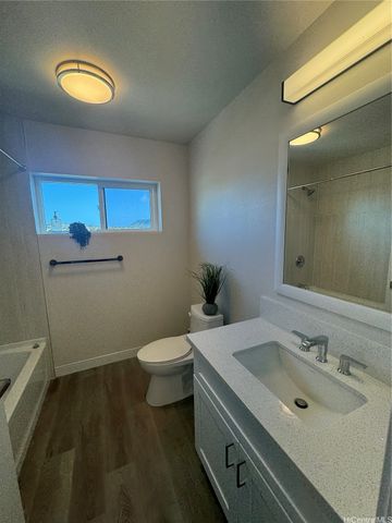 746 Makaleka Avenue 501, Honolulu, HI 96816