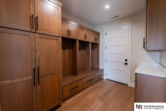 3659 Wilderness Hills Boulevard, Lincoln, NE 68516