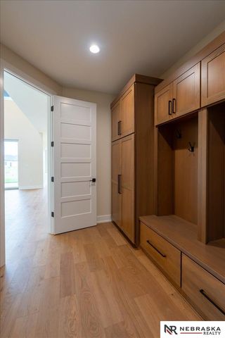 3659 Wilderness Hills Boulevard, Lincoln, NE 68516