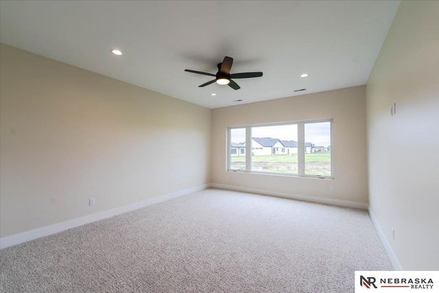 3659 Wilderness Hills Boulevard, Lincoln, NE 68516