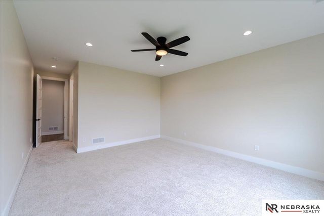 3659 Wilderness Hills Boulevard, Lincoln, NE 68516