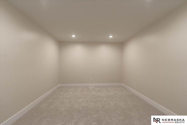 3659 Wilderness Hills Boulevard, Lincoln, NE 68516