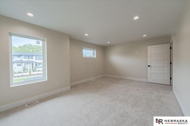 3659 Wilderness Hills Boulevard, Lincoln, NE 68516
