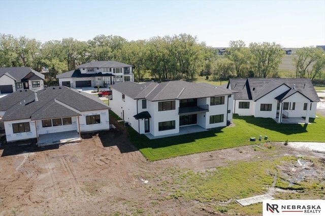 3659 Wilderness Hills Boulevard, Lincoln, NE 68516