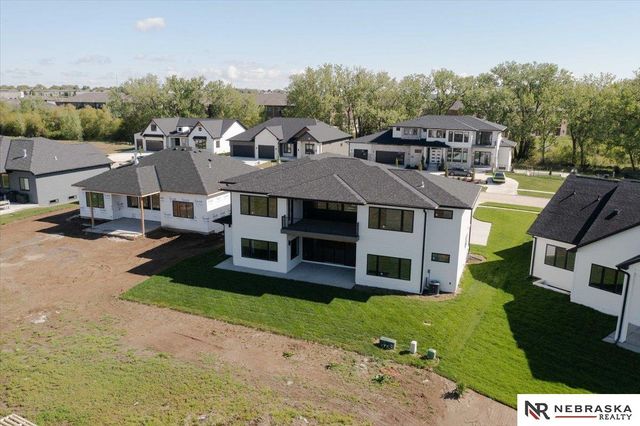 3659 Wilderness Hills Boulevard, Lincoln, NE 68516