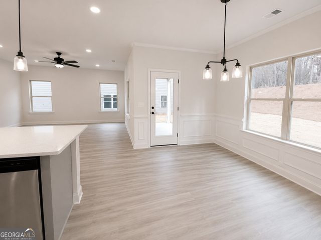 247 Thunder Valley, Dawsonville, GA 30534