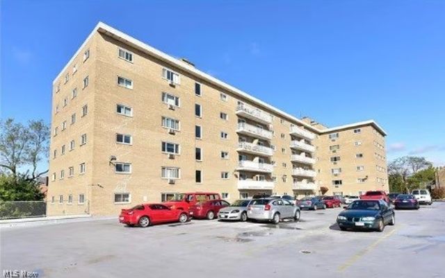 14567 Madison Avenue 505, Lakewood, OH 44107