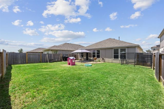 338 Paso Fino Drive, Alvin, TX 77511