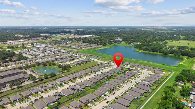 338 Paso Fino Drive, Alvin, TX 77511