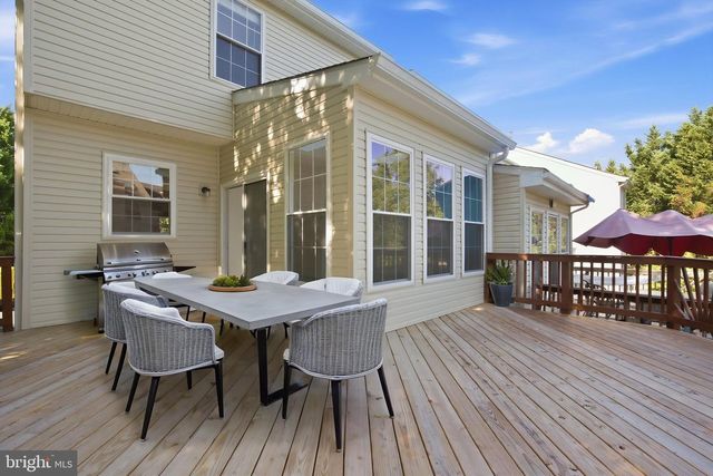 1 DIAMOND HILL CT, Germantown, MD 20874