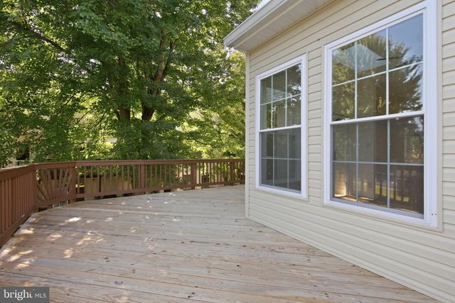 1 DIAMOND HILL CT, Germantown, MD 20874