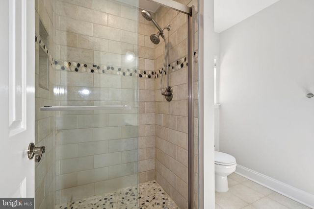 1 DIAMOND HILL CT, Germantown, MD 20874