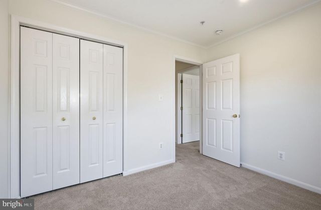 1 DIAMOND HILL CT, Germantown, MD 20874