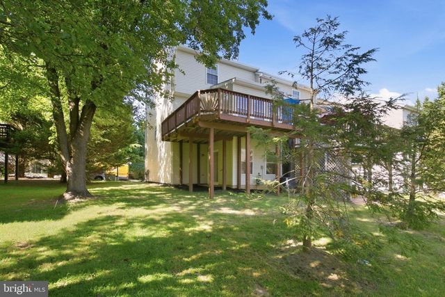 1 DIAMOND HILL CT, Germantown, MD 20874