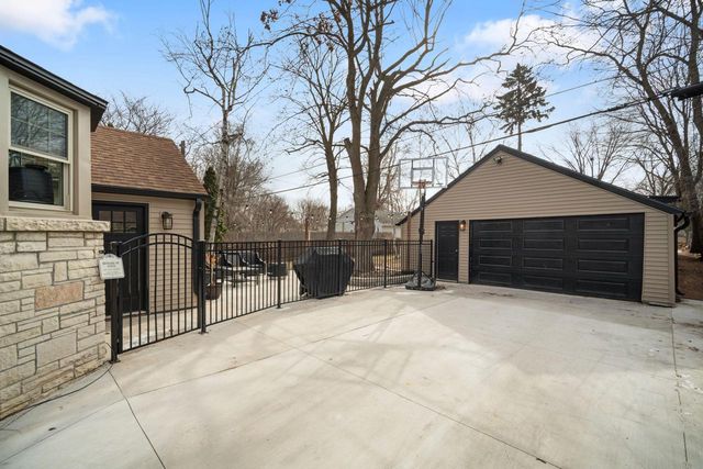 176 15th STREET, Fond Du Lac, WI 54935