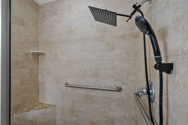 123 Rose Dr, Dover, TN 37058