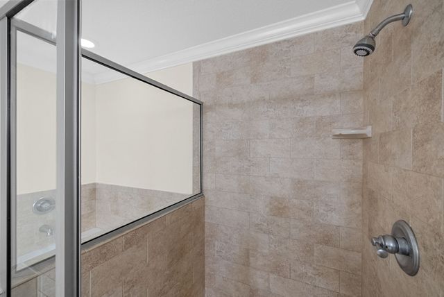 123 Rose Dr, Dover, TN 37058