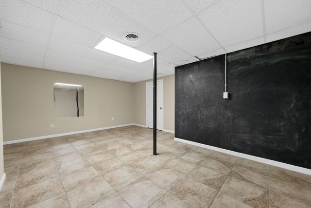 123 Rose Dr, Dover, TN 37058