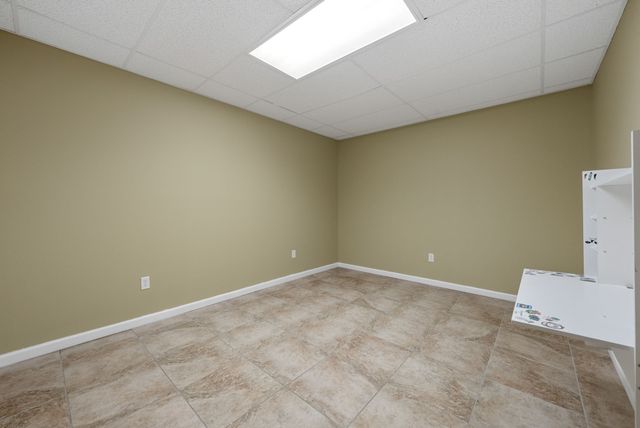 123 Rose Dr, Dover, TN 37058