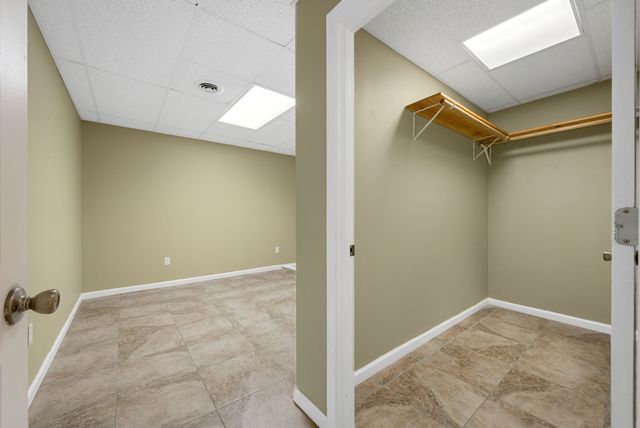 123 Rose Dr, Dover, TN 37058