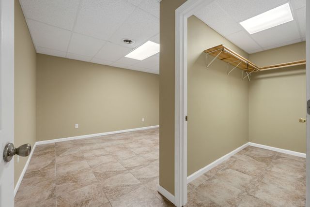 123 Rose Dr, Dover, TN 37058