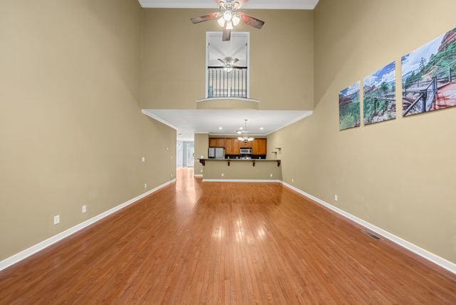 123 Rose Dr, Dover, TN 37058