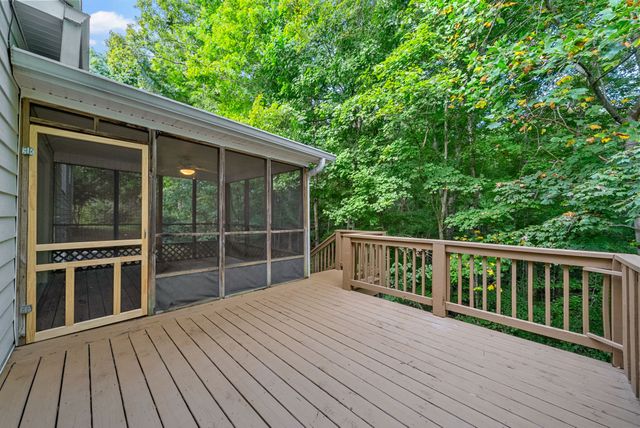 123 Rose Dr, Dover, TN 37058