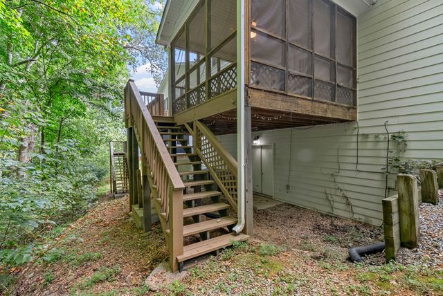 123 Rose Dr, Dover, TN 37058