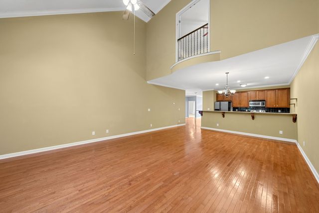 123 Rose Dr, Dover, TN 37058