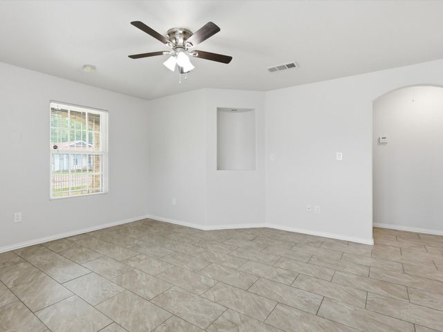 1400 Stewart Street, Fort Worth, TX 76104