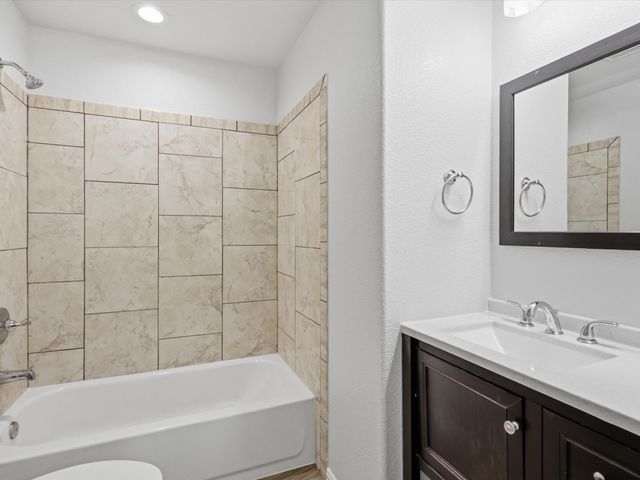 1400 Stewart Street, Fort Worth, TX 76104