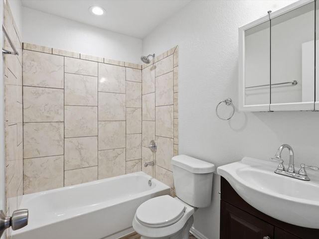 1400 Stewart Street, Fort Worth, TX 76104