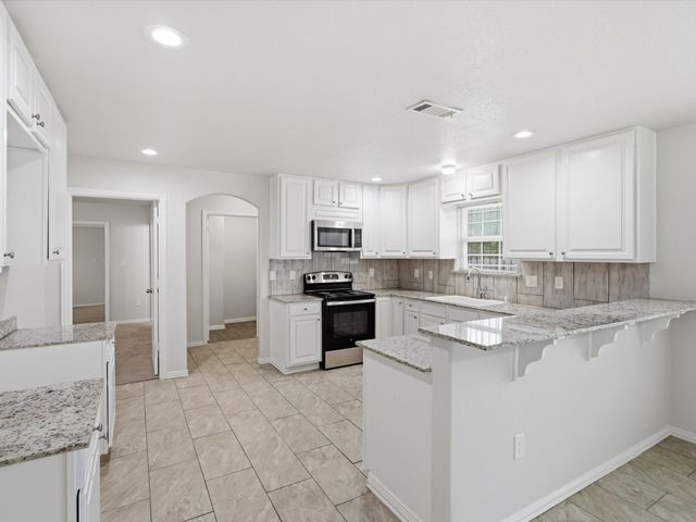 1400 Stewart Street, Fort Worth, TX 76104