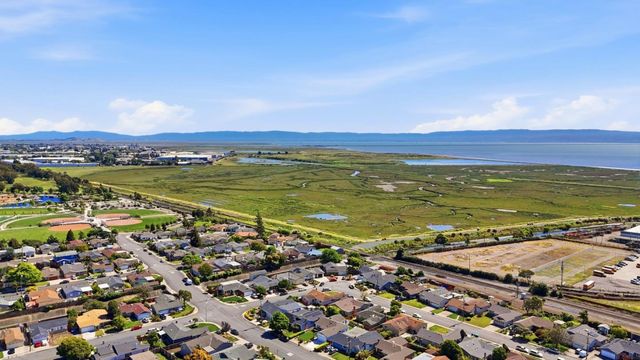 16122 Via Walter, San Lorenzo, CA 94580